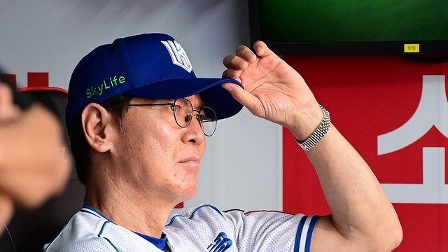 KT, 이종범 빈 자리 메웠다? 김태균 퓨처스 감독 '1군 QC 코치' 등록…