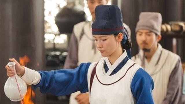 윤아, 촬영 3개월 전부터 요리 학원 다녔다… 