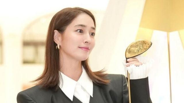 이민정 골프 여신 강림…완벽 패션 센스까지