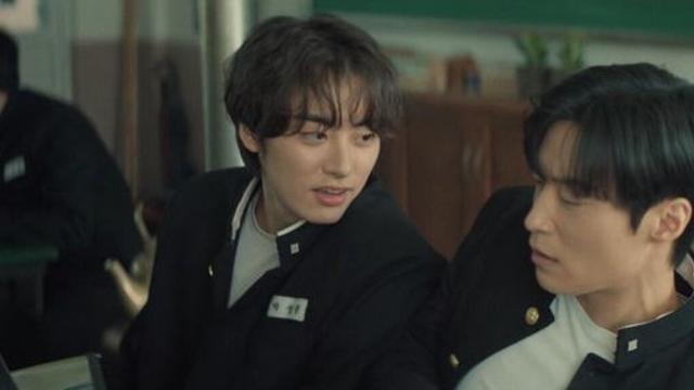 요즘 나오는 드라마 82년도 남고생 머리