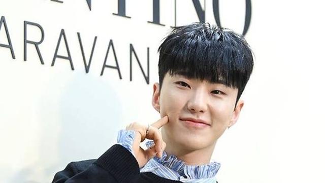세븐틴 호시, '현역 입대' 당일 솔로곡 발매까지…