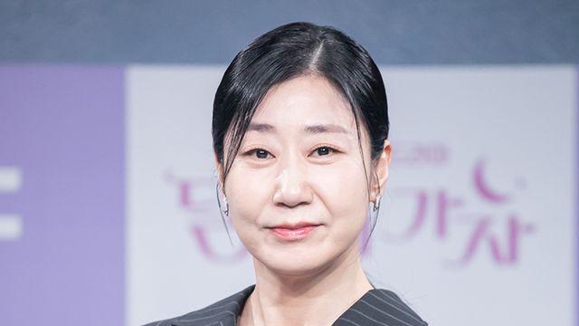 '달까지 가자' 라미란 