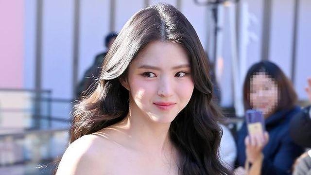 '전종서 골반'에 밀린 한소희, 이래저래 '굴욕의 연속'…존재감 회복할까 [엑's 이슈]