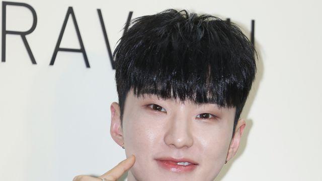 세븐틴 호시, 오늘(16일) 현역 입대… “너무 슬퍼하지 말아요”