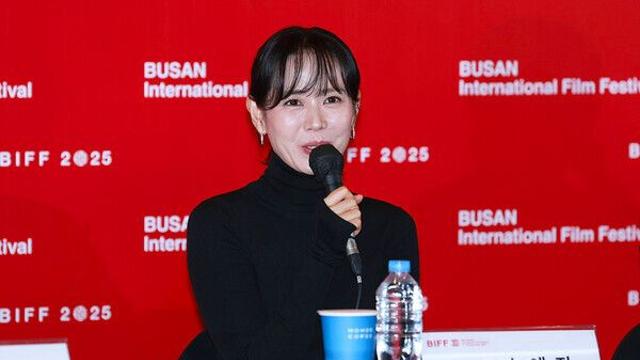 [제30회 부산국제영화제] '어쩔수가없다' 손예진 