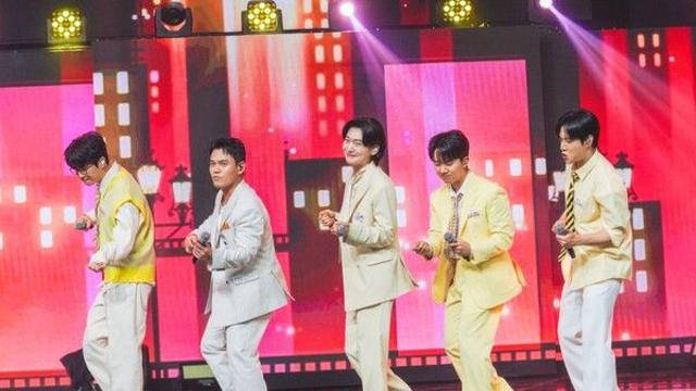 '사콜세븐' 상반기 결산, 김용빈·손빈아 등 '미스터트롯3' TOP10이 되짚는 여정