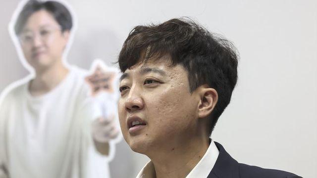 이준석 “속기록 조작? 강유정 해임해야” 직격