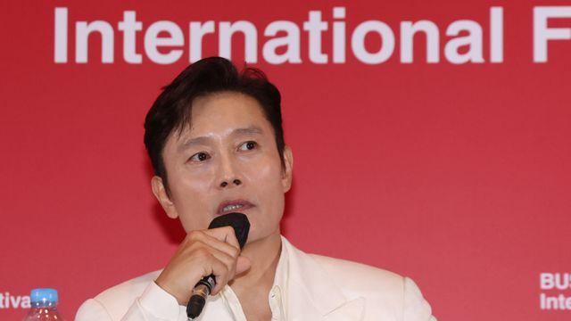 [30th BIFF] ‘어쩔수가없다’ 이병헌 “AI, 배우에게도 위험 요소”