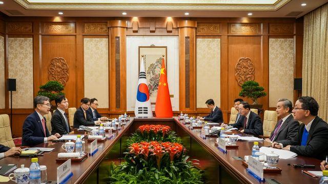 조현, 北대화복귀 中노력 당부…왕이 