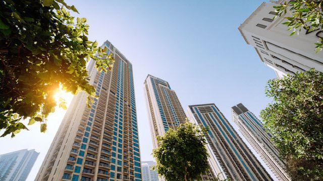 울산 아파트서 20대 추락…지나던 행인 2명 ‘날벼락’