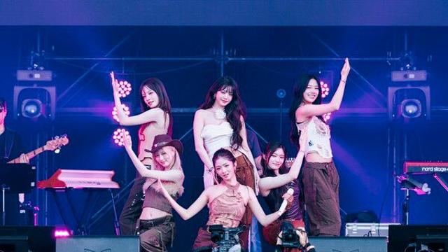 아이브, ‘록 인 재팬 2025’ 접수...폭발적 떼창+新곡 무대 최초 공개