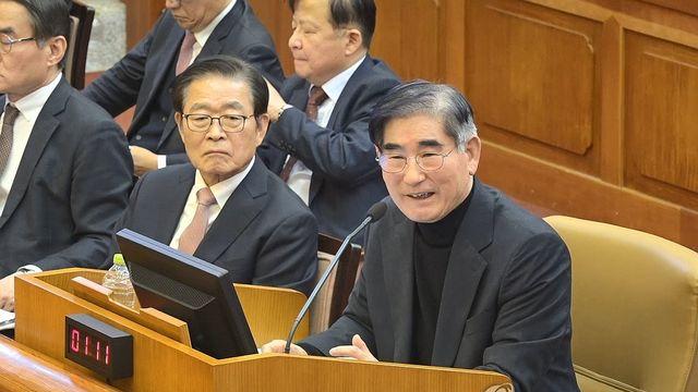 김용현측, 내란 재판부 기피 신청해 재판 중단…특검 