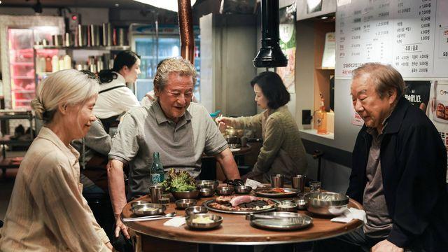 [애프터스크리닝] '사람과 고기' 결국 나의 미래가 될 고령의 삶, 웃다가 울다가 마음 속에 안착 ★★★☆