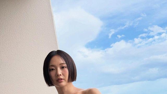 청순 카리스마 금새록, 부산국제영화제 레드카펫에서 화제가 된 블랙 시스루 드레스룩
