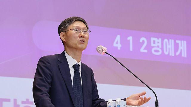 문형배 