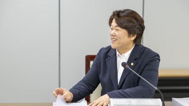 박선미 하남시의원, 특수학교 생존수영교육 참여 결실