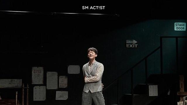 최민호, ‘고도를 기다리며를 기다리며’에서 펼친 유쾌한 부조리의 연기 실험