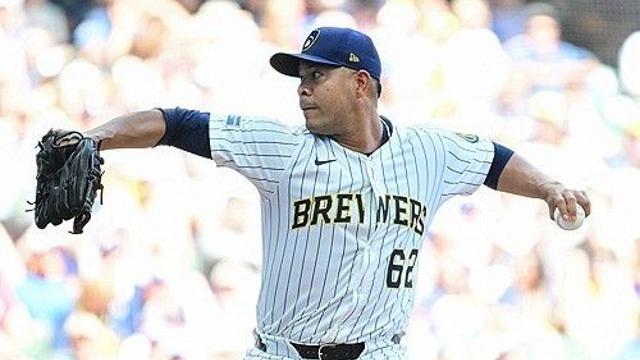 MLB 승률 1위 밀워키, 가을야구 앞두고 선발 킨타나 IL 등재