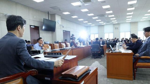 정부조직법, 여 주도 행안위 소위 통과…검찰청 해체·기재부 분리