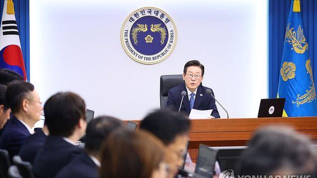 청년담당관 보고 받은 李대통령 