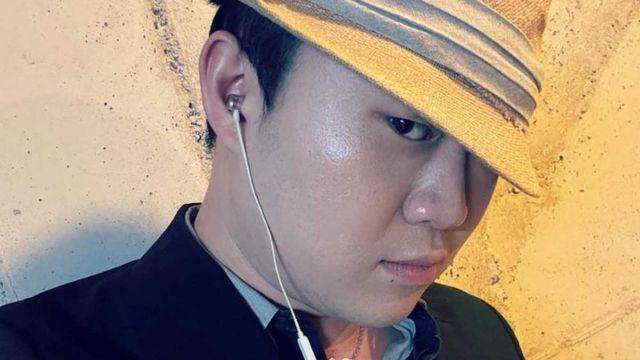 열애설 전혀 없었는데…9살 연하와 깜짝 '결혼' 소식 전한 인기 개그맨