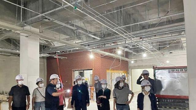 수원시 팔달구 인계동 행정복지센터 신청사 공사 현장 점검