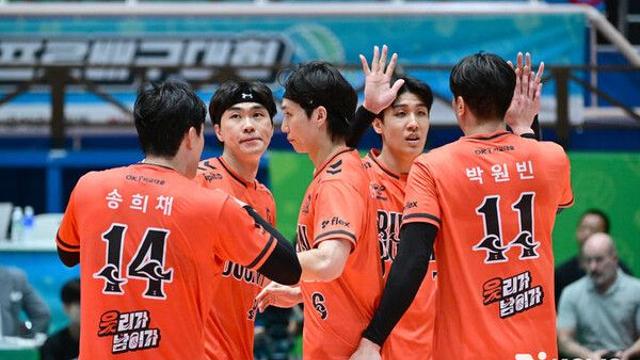 OK저축, 한전 3-2로 꺾고 프로배구 컵대회 결승 선착…4연승