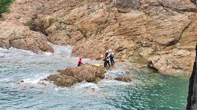 태안 모항항서 발목 부상 입고 고립된 40대 낚시객 구조