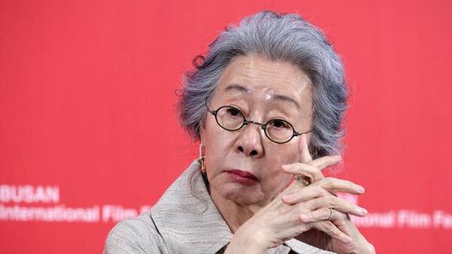 윤여정 