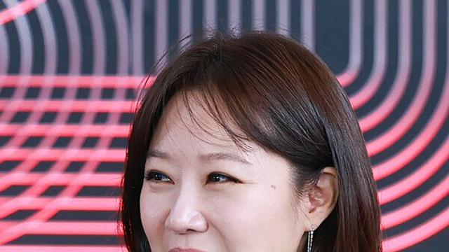 [제30회 부산국제영화제] '윗집 사람들' 공효진 