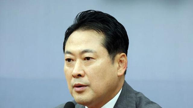 장동혁, 李 '여자가 여자 미워하는 건 이해' 발언에 