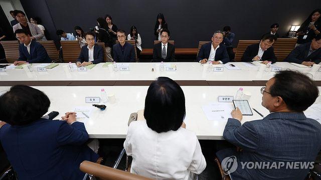 [해킹 대란] ③늑장 신고에도 '솜방망이 처벌'…기업 책임 실종