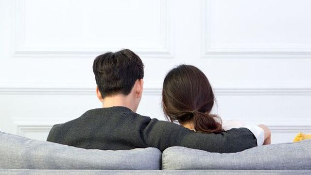 그랜저·BMW·벤츠…요일마다 바뀐 불륜남들, 남편은 '경찰'