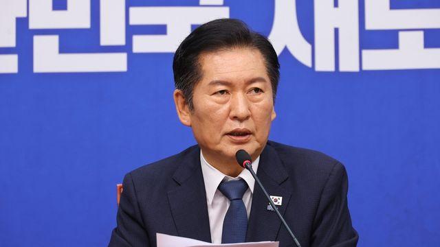 정청래, 尹에 '무인기 의혹' 소환통보 특검에 