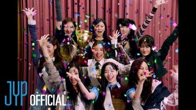'데뷔 10주년 커리어 하이' 트와이스, 10월10일 스페셜 앨범 낸다