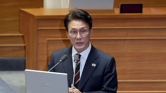 金총리, 22일 '롯데카드·KT 해킹' 긴급 현안점검 회의