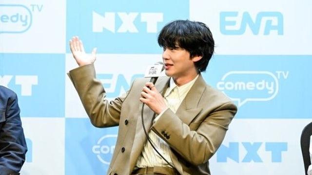 안재현, 예능 복귀작서 '맛집 섭외' 비결 공개…“2시간 반 걸려 왔다고 읍소”