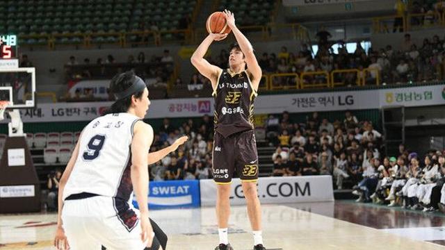 프로농구 LG, KCC에 76-67 승리…SK도 삼성 제압(종합)