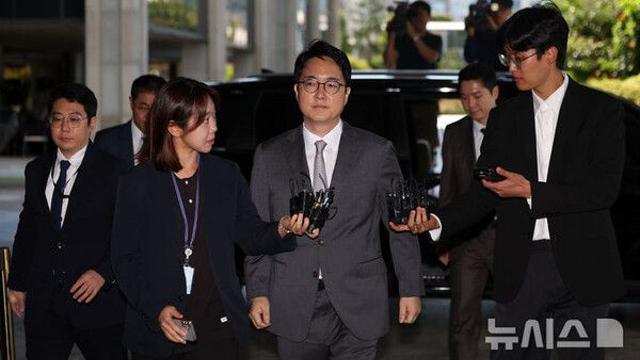 '尹 항고 포기' 심우정, 17시간40분 내란특검 조사 종료(종합)