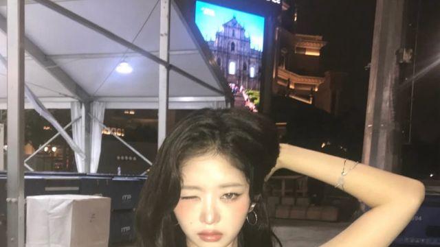 아이브 레이, 콩순이의 반전 매력... 블랙 드레스로 시크美 [AI 포토컷]