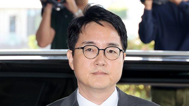 '尹 석방 지휘' 심우정, 내란특검서 17시간 반 조사받고 귀가(종합)