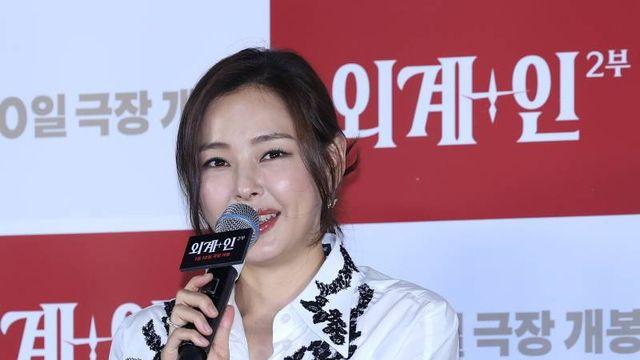 이하늬, 10년간 기획사 미등록 운영…“등록 의무  미인지” [공식]