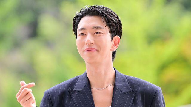 '공개열애 2번' 윤현민, 결별 2년만 밝힌 속사정…