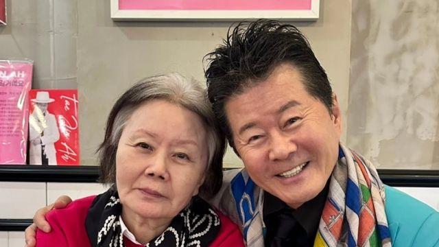 태진아, '치매 투병' ♥옥경이 '호전' 근황 전했다…