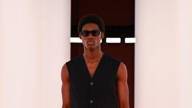 H&M, 런던 패션 위크 장식…A/W 2025 컬렉션 공개