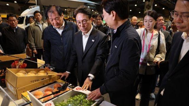 김민석 국무총리, 추석 장바구니 물가 점검