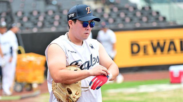 '대주자 충격 효과도 없었나' 0.171 상상초월 대폭락, '72억' 안경 내야수 어찌할꼬→그래도 PS 엔트리 들어갈까