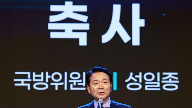 경찰, 국회서 성일종 의원 뺨 때린 70대 여성 검찰 송치