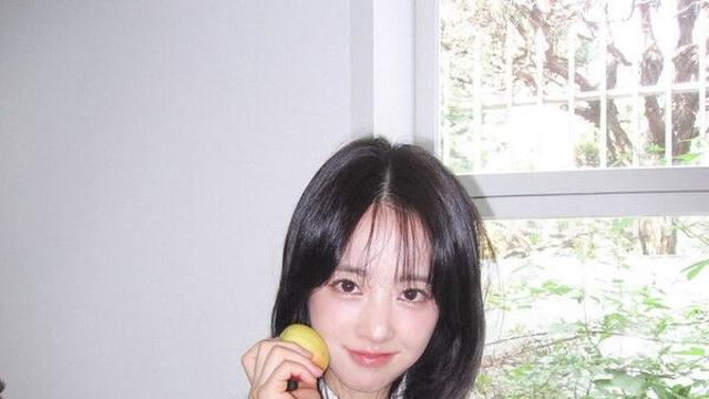 35세 박보영, 완벽 동안 미모…가을 분위기 물씬