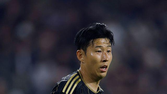 월드클래스 손흥민 美쳤다, 3분 만에 1골 1도움! 환상적인 중거리 슈팅...LAFC 2-1 솔트레이크 (전반 종료)